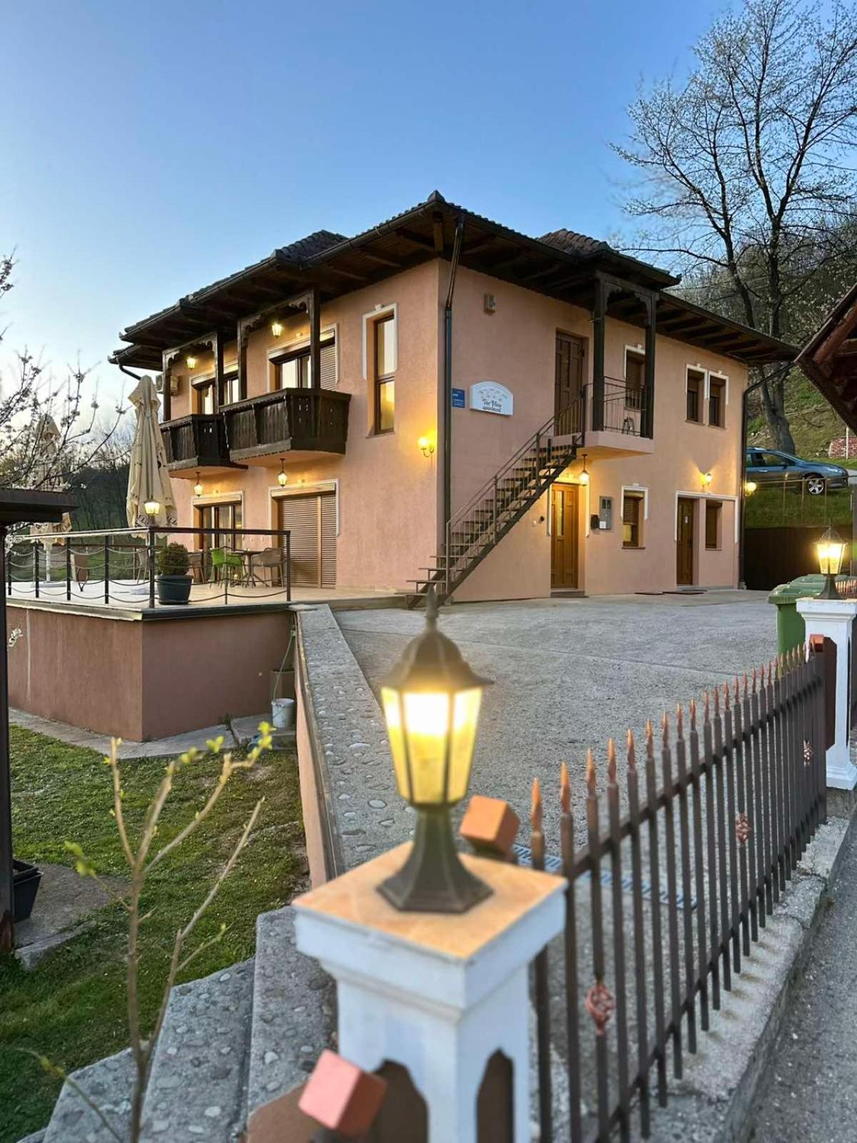 The View Apartment Visoko Kültér fotó