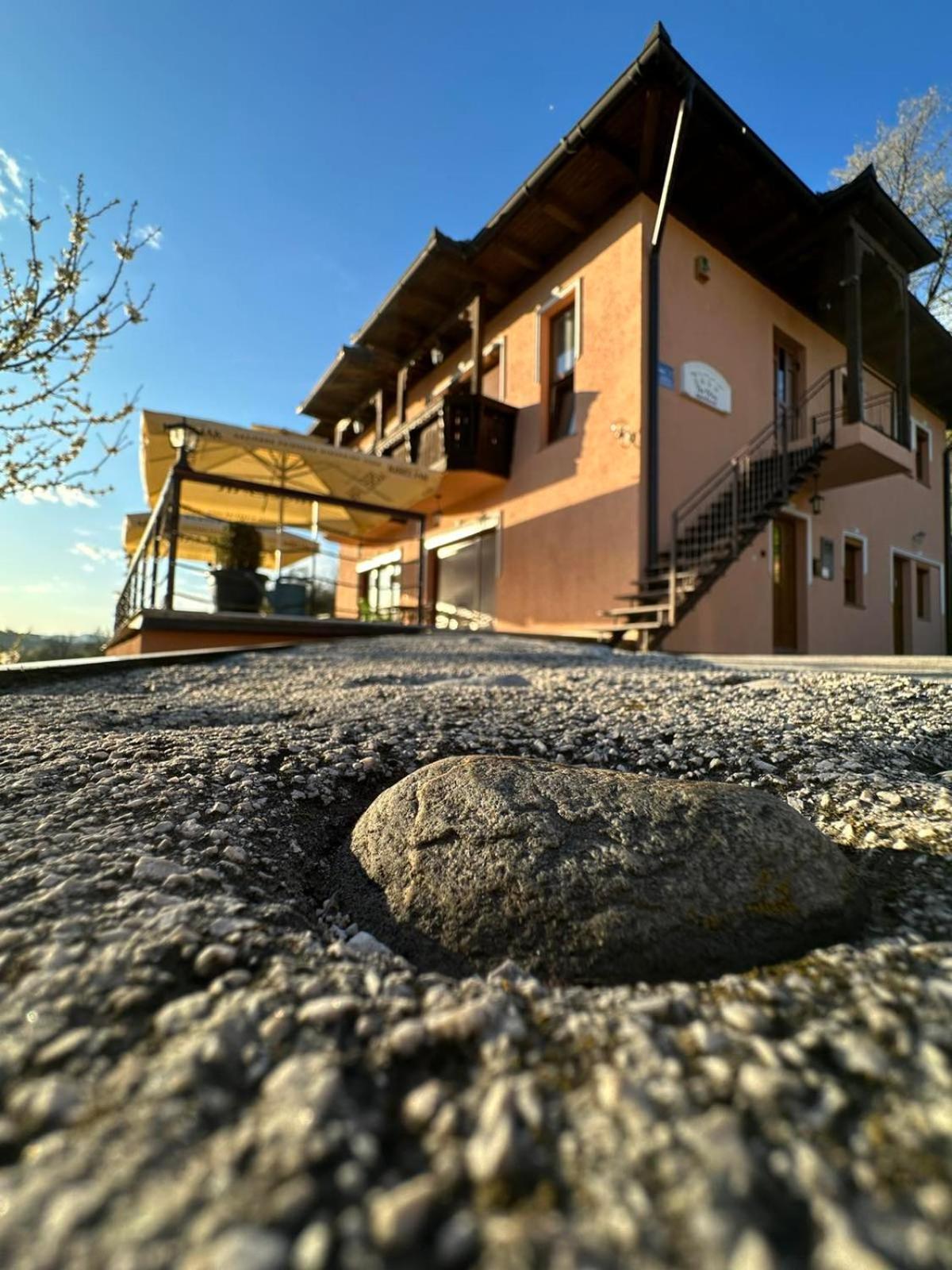 The View Apartment Visoko Kültér fotó